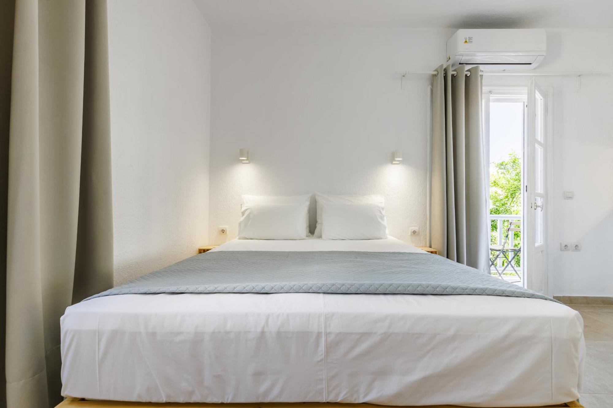 The Botanist Guesthouse Szkópelosz Kültér fotó